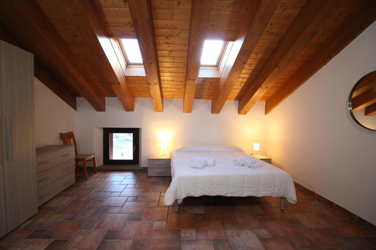 Apartamento Attico Dell'Aquila Brusson Exterior foto
